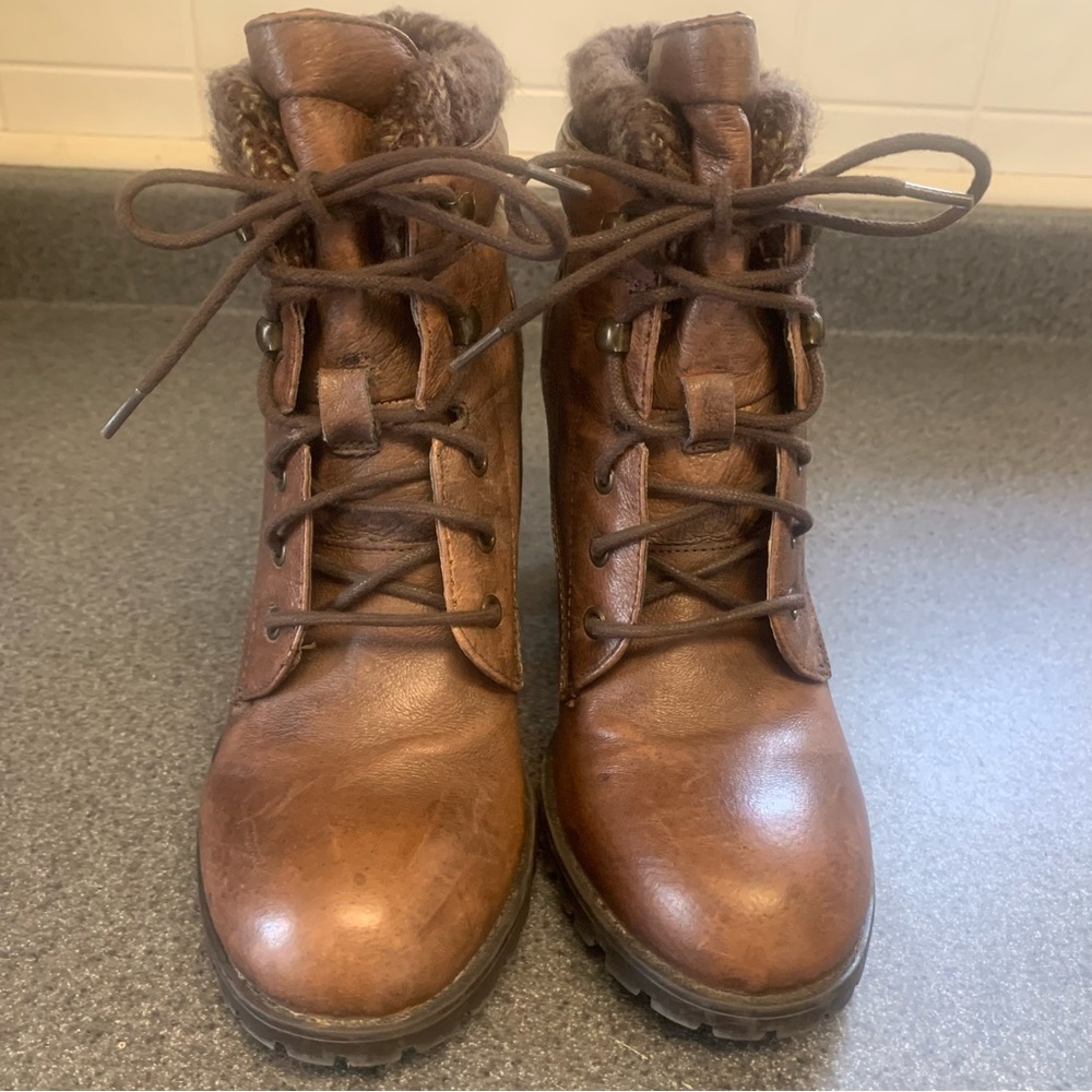 Steve Madden Judii brown leather chunky lace up heeled ankle boots size 9.5 - Picture 2 of 7